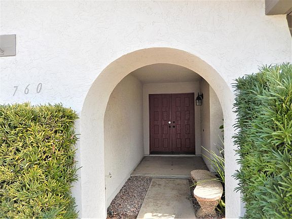 2nd image of 760 Sugar Pine St