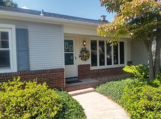 69 Charing Rd, Rochester, NY 14617