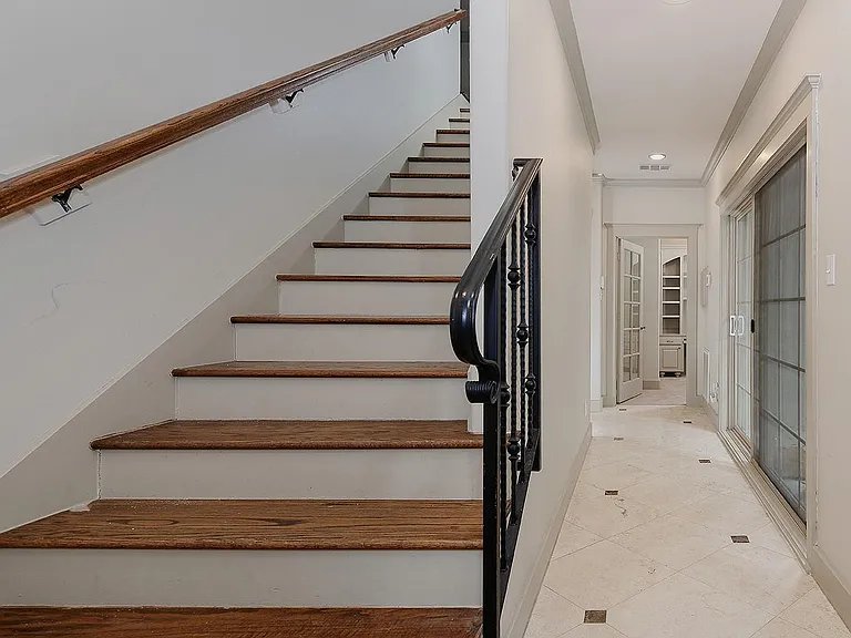 514 Cortlandt St #B — Photo 6