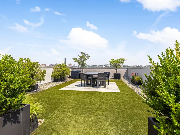 267 6th Street image 7 of 14