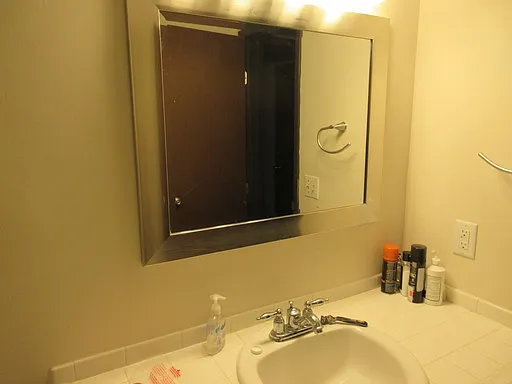 1683 Summit St — Photo 18