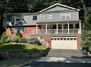 43 Wildway, Bronxville, NY 10708