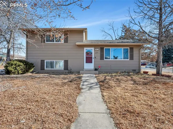 807 Hutchinson Dr, Colorado Springs, CO 80910