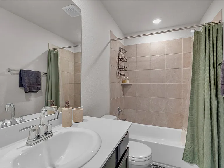 6401 Night Chinook Dr — Photo 37