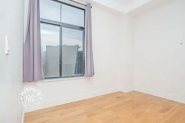 Rented by MySpaceNYC | media 37