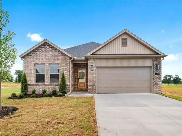 1408 NW Nicole St, Highfill, AR 72734