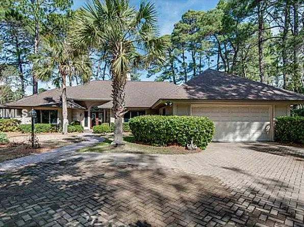 6 Cattail Ct, Hilton Head Island, SC 29926