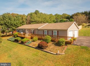 11 Sunset Dr, Oakland, MD