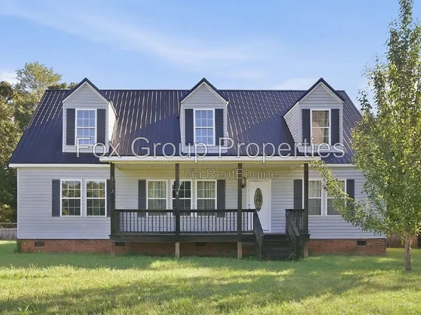 513 Weathers Creek Rd, Troutman, NC 28166