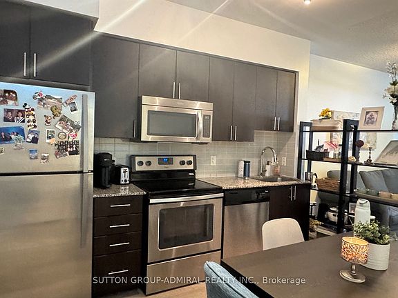 5th image of 85 N Park Rd #102