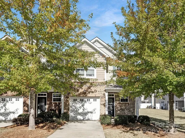 3230 Yarmouth Ln, Gastonia, NC 28056