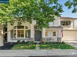 1401 Whitman Rd, Concord, CA 94518