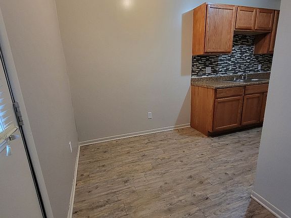 2nd image of 720 Waskin Dr APT C