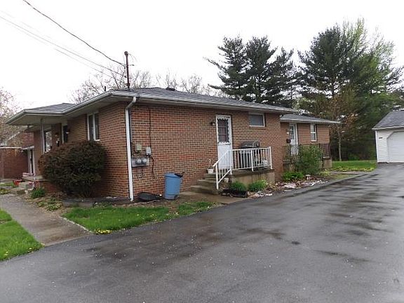 2nd image of 1068 Woodlawn Ave