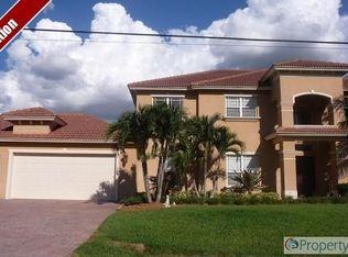 403 SE Cork Rd, Port Saint Lucie, FL 34984