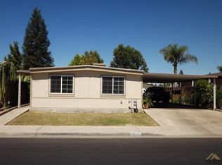 5511 Pine Springs Way, Bakersfield, CA 93313