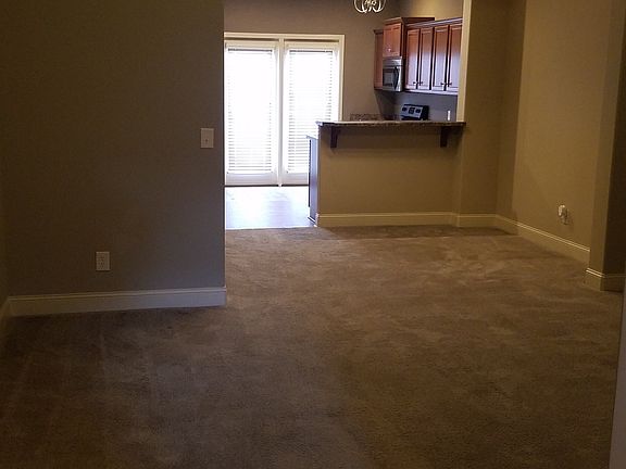 3rd image of 3088 Tyler Crest Cir