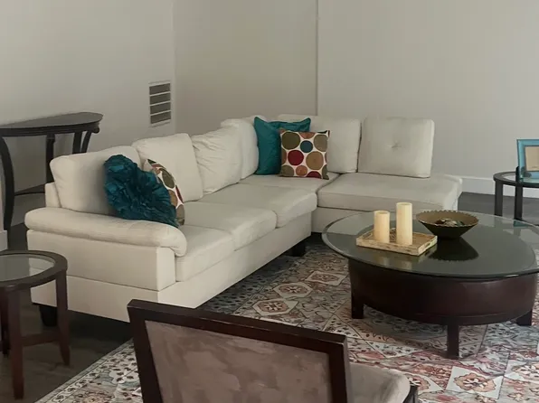 5976 Maxfield Ct, Manassas, VA 20112