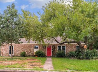 5822 Reamer St, Houston, TX 77074