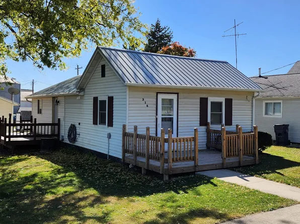 316 W 3rd St, Wilton, IA 52778