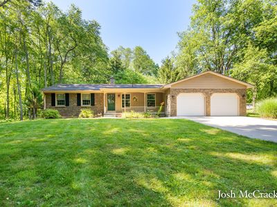 2894 Gulliford Dr SE, Lowell, MI, 49331