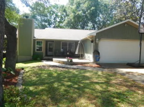 527 Matthew St, Niceville, FL 32578