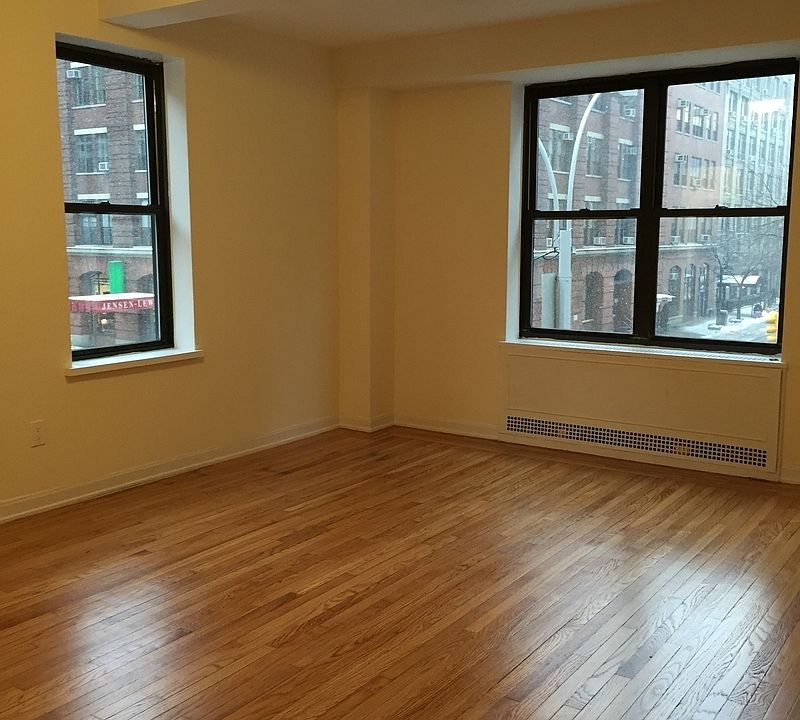 1st image of 200 W 15th St APT 3D