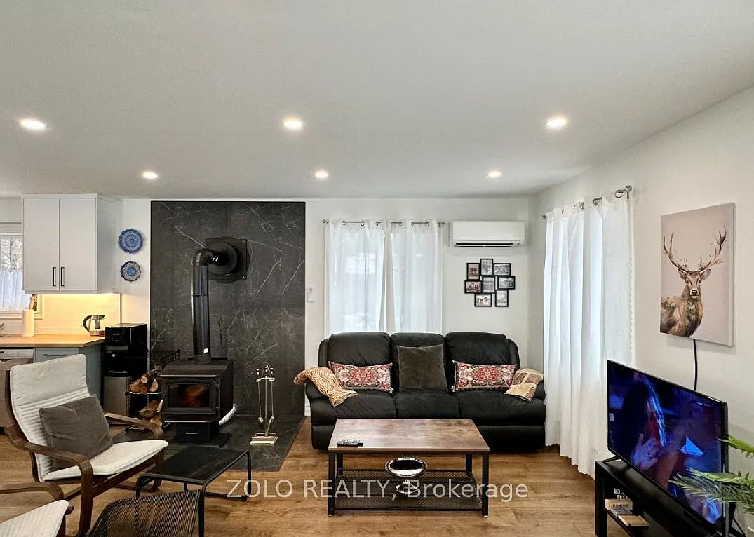 3 bed, $2,580 — Photo 3