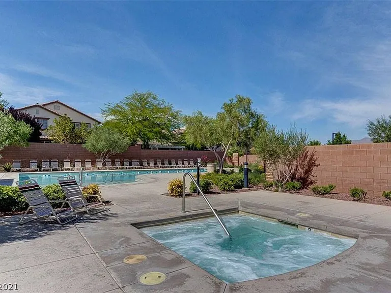 10643 Forum Peak Ln — Photo 29