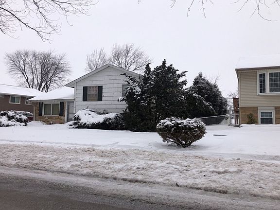2nd image of 52 Jacobsen Ave