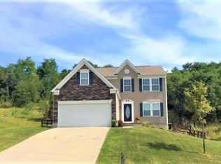 7212 Hunters Ridge Ln, Cincinnati, OH 45247