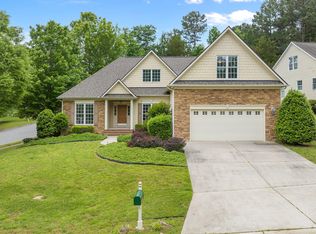 636 Red Cedar Cir, Durham, NC 27712