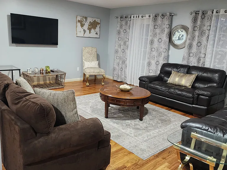 14 Governor St #3 — Photo 14