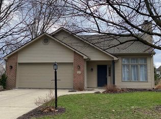 8705 Sandpiper Ct, Fort Wayne, IN