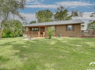 1874 N 1000th Rd, Lawrence, KS 66046