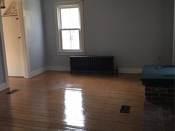 2nd image of 3721 Kingstown Rd