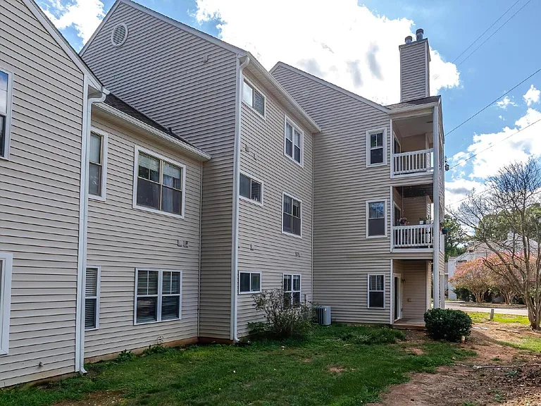 6020 Winterpointe Ln #102 — Photo 11