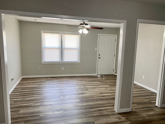 4th image of 3257 Vogel St