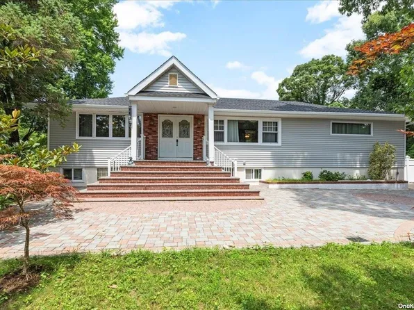 1 Somerset Street, Centereach, NY 11720
