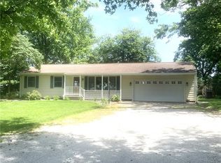 338 N 2250 East Rd, Pana, IL 62557