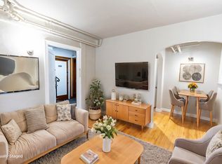 303 23rd Ave SW, Calgary, AB T2S0J3