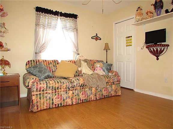 5th image of 7045 Everglades Blvd N