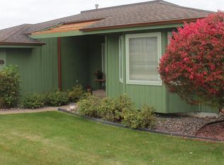 1108 Easthill Dr, Wausau, WI 54403