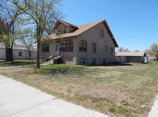 216 W Long St, Dighton, KS 67839
