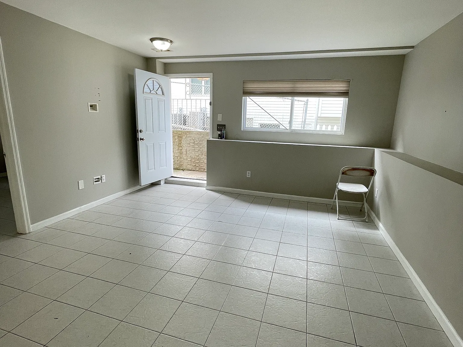 1 bed, 650 sqft, $1,750 — Photo 1