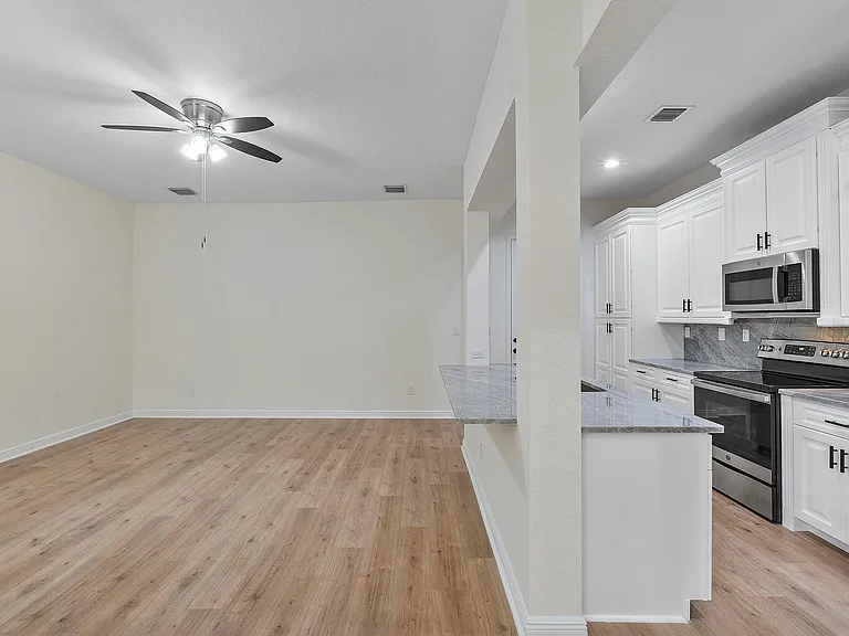 8332 NW 7th Ct — Photo 12