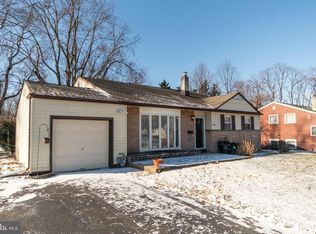 238 Allen Ln, Warminster, PA 18974