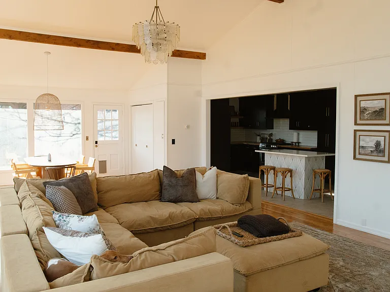 627 Timber Ln — Photo 14