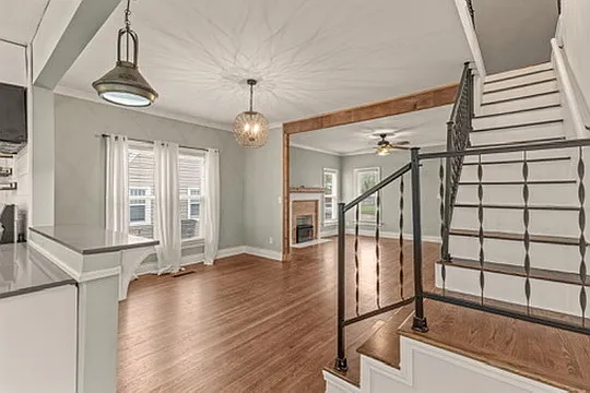 1315 S Evanston Ave — Photo 6