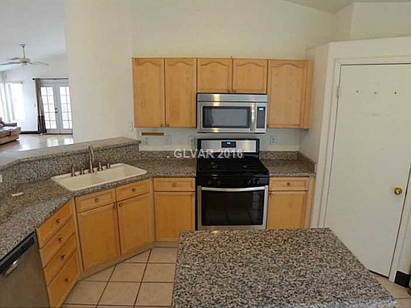 4th image of 8312 Spruce Meadows Ave